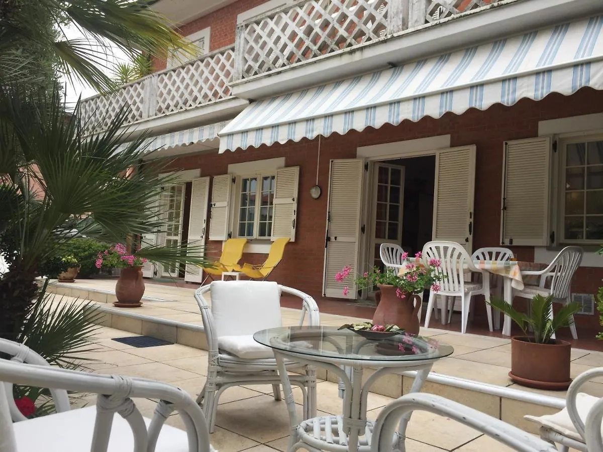 Casa Matilde Apartment Massa  0*, Massa (Tuscany) Italy